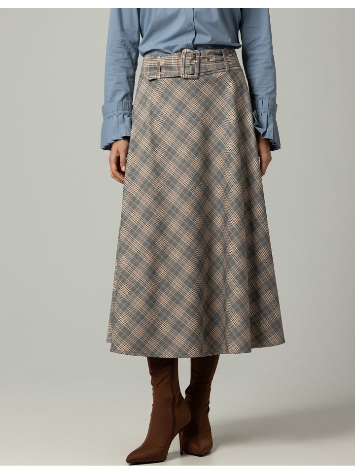 Юбка до колена More & More
Юбка до колена More & More