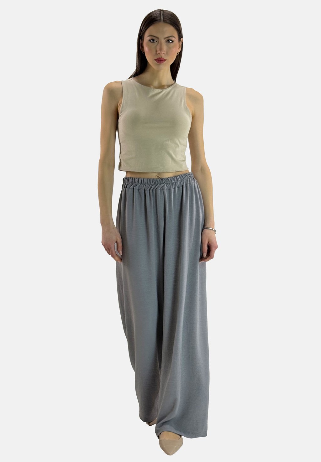 Брюки Elara, темно-серый
Брюки Elara, темно-серый