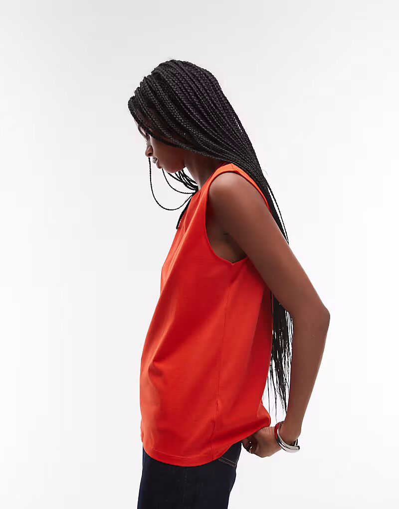 Футболка ARKET из джерси с короткими рукавами красного цвета
Футболка ARKET из джерси с короткими рукавами красного цвета