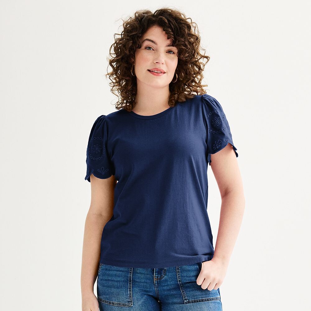 Женский трикотажный топ с вышитыми рукавами Draper James, темно-синий
Женский трикотажный топ с вышитыми рукавами Draper James, темно-синий