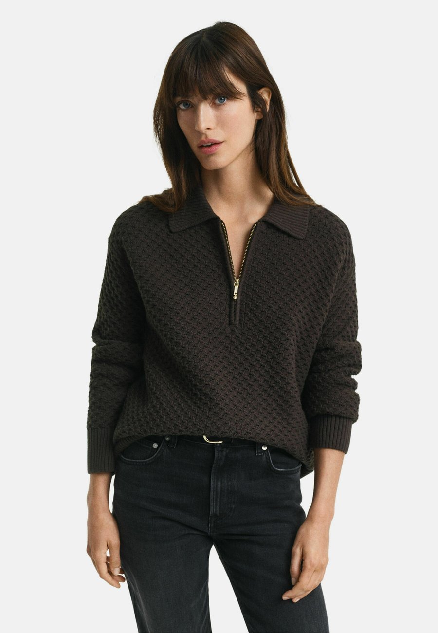 Поло GANT TEXTURE HALF ZIP, Dark Moss Green/Green
Поло GANT TEXTURE HALF ZIP, Dark Moss Green/Green