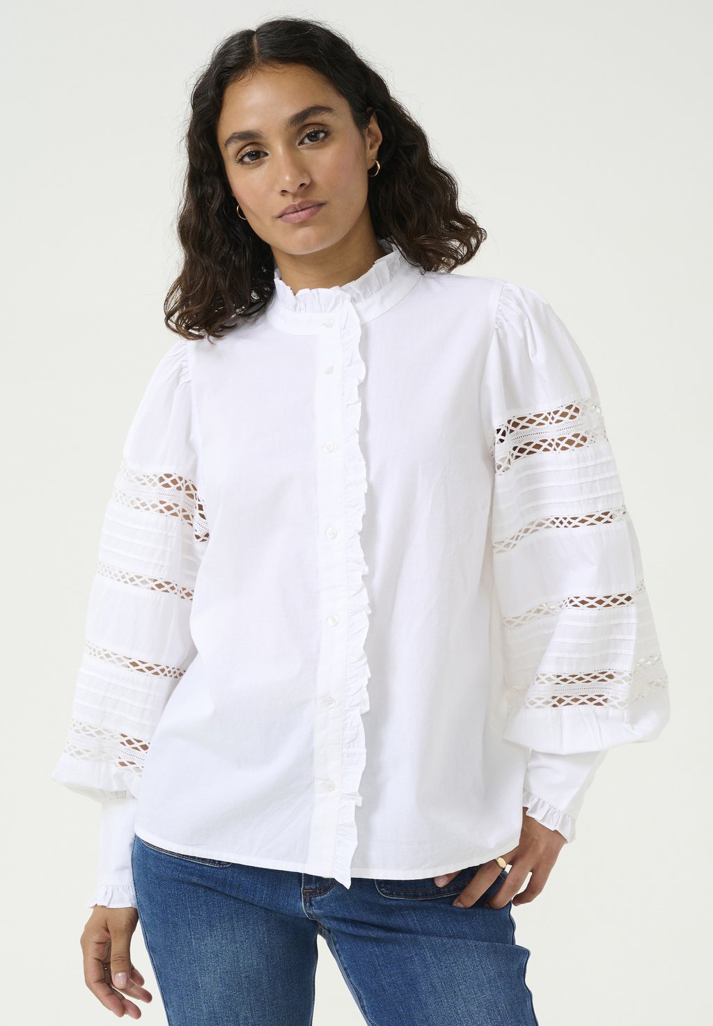 Блузка на пуговицах Kaffe, белый
Блузка на пуговицах Kaffe, белый