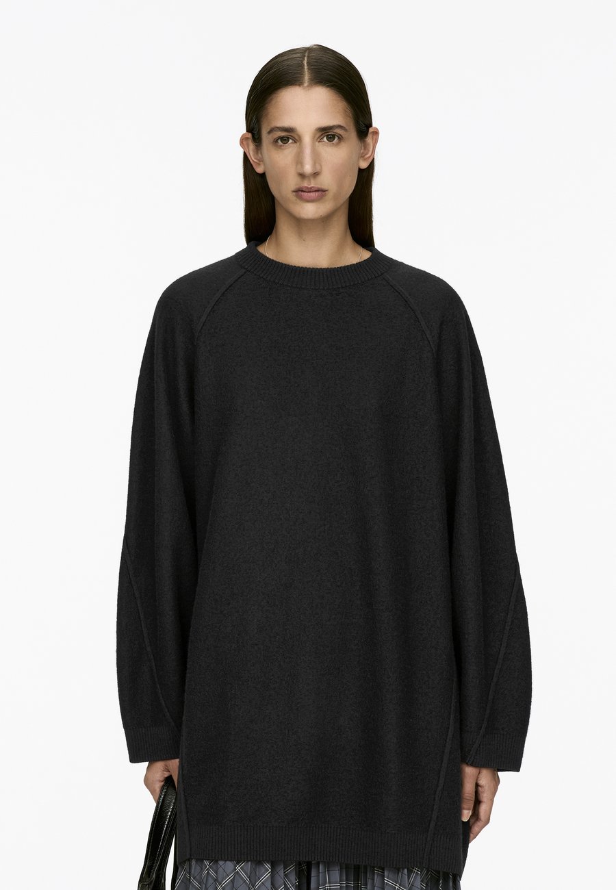 Платье ARKET Jumper dress, Black
Платье ARKET Jumper dress, Black