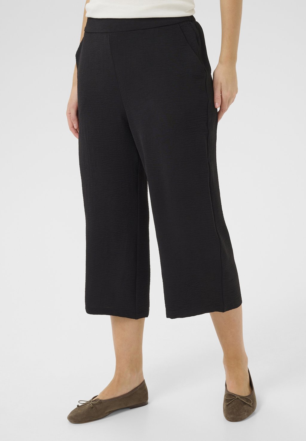 Брюки FENYA Love Copenhagen, черный
Брюки FENYA Love Copenhagen, черный