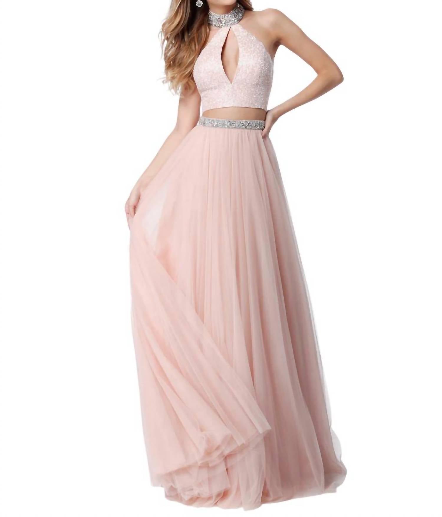 Двухсекционное выпускное платье с вырезом-замочной скважиной, расшитое бисером, в цвете Blush Sherri Hill, красный
Двухсекционное выпускное платье с вырезом-замочной скважиной, расшитое бисером, в цвете Blush Sherri Hill, красный