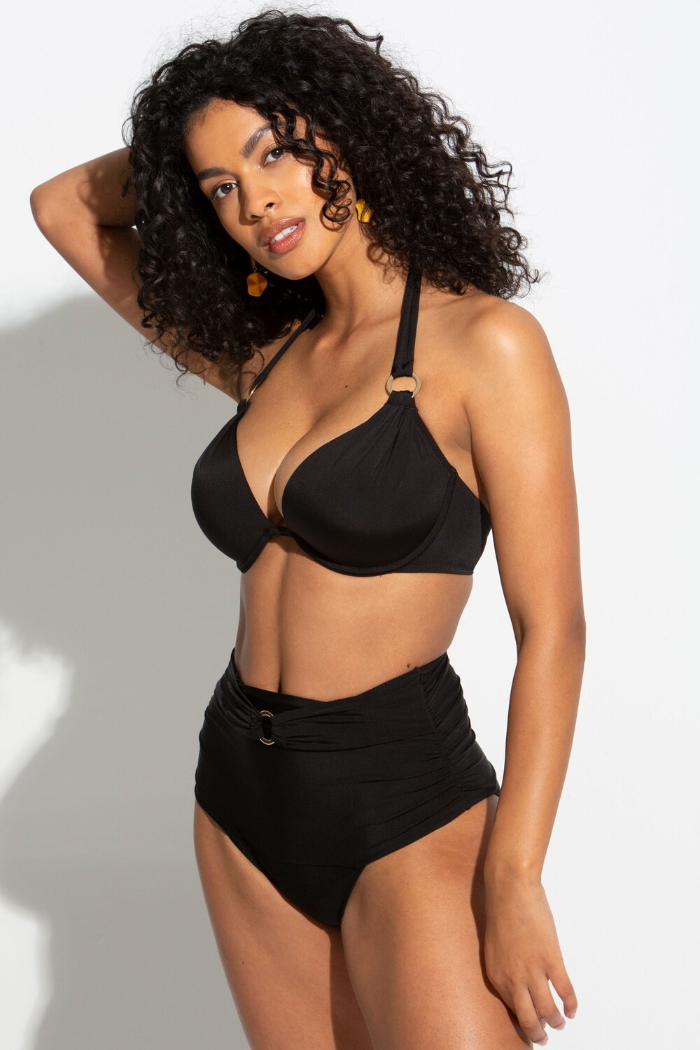 Формирующие плавки бикини Samoa с завышенной талией Pour Moi, черный
Формирующие плавки бикини Samoa с завышенной талией Pour Moi, черный