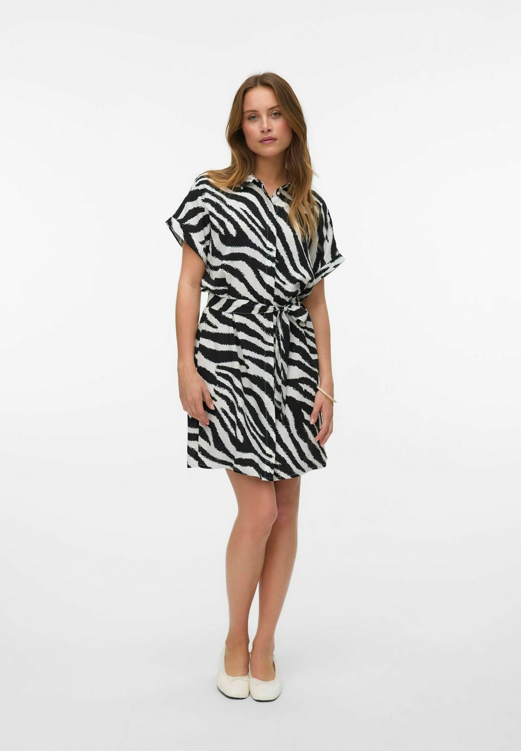 Платье-рубашка VMEASY Vero Moda, белый
Платье-рубашка VMEASY Vero Moda, белый