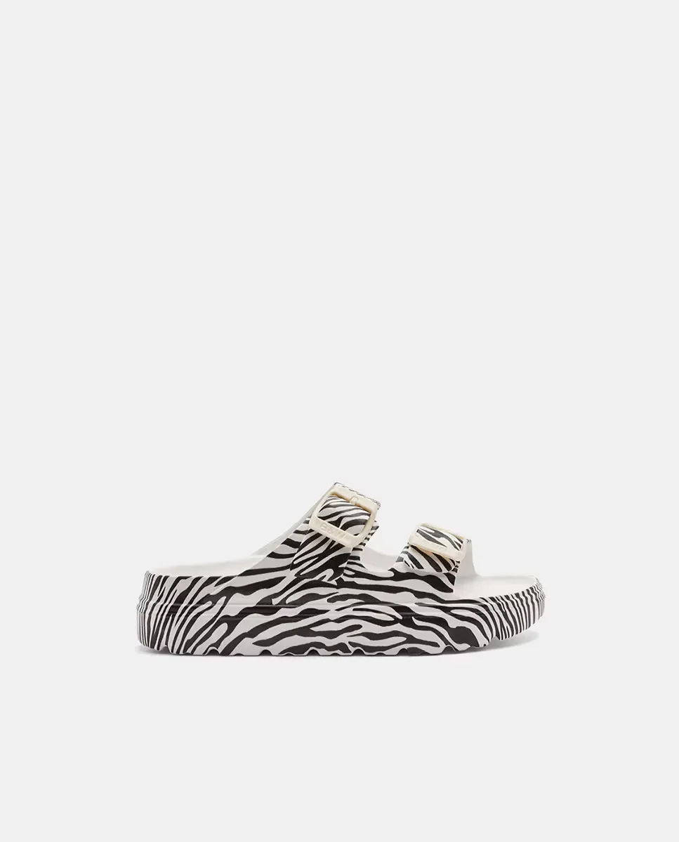 Пляжные босоножки для девочек с двойной пряжкой и анималистичным принтом B&W, многоцветный
Пляжные босоножки для девочек с двойной пряжкой и анималистичным принтом B&W, многоцветный