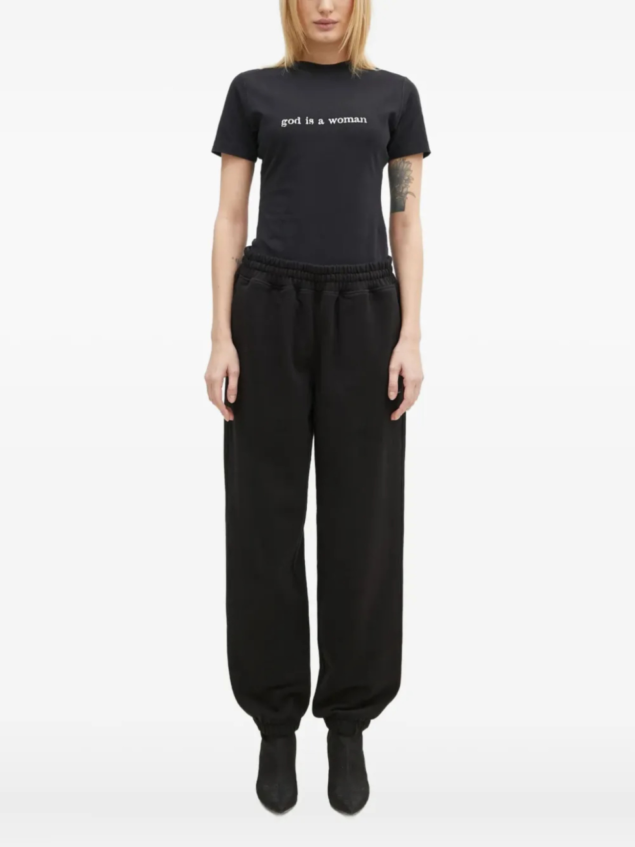 Футболка с коротким рукавом и принтом-лозунгом VETEMENTS, черный
Футболка с коротким рукавом и принтом-лозунгом VETEMENTS, черный