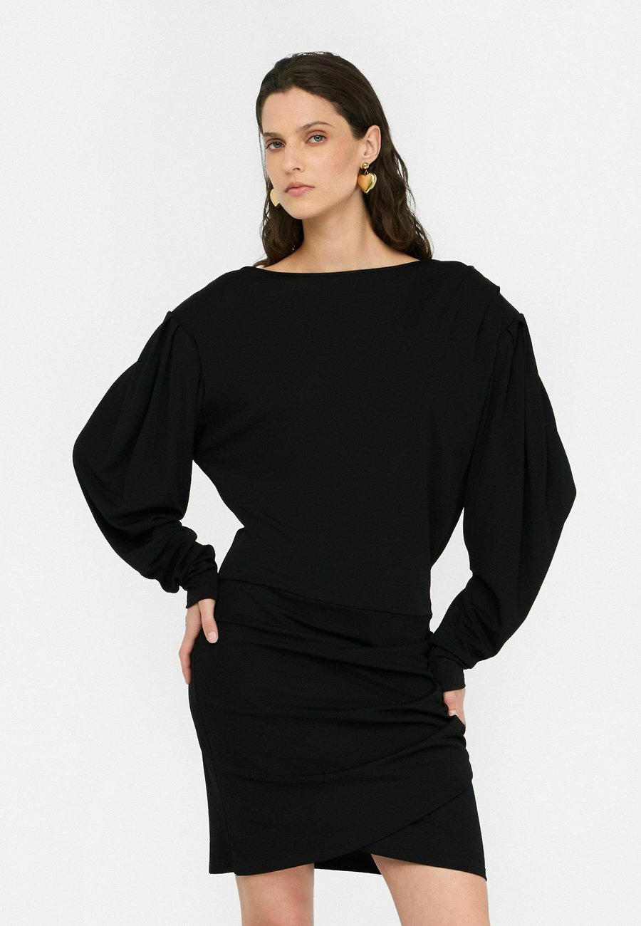 Платье LIU JO DRAPED , Black
Платье LIU JO DRAPED , Black