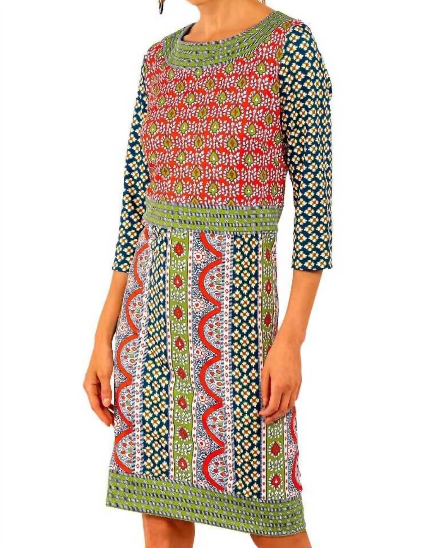 Платье с заниженной талией в синем цвете Paisley Park Navy GRETCHEN SCOTT
Платье с заниженной талией в синем цвете Paisley Park Navy GRETCHEN SCOTT