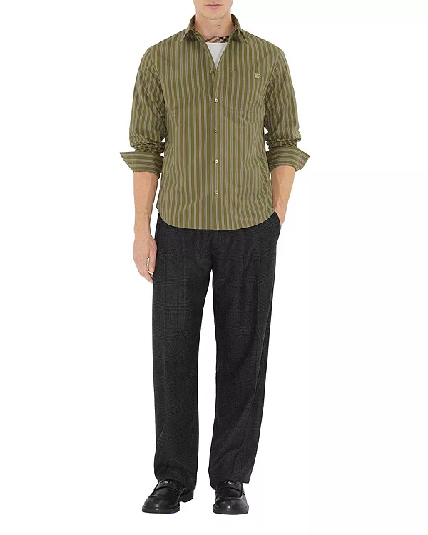 Хлопковая рубашка в полоску стандартного кроя Burberry, зеленый
Хлопковая рубашка в полоску стандартного кроя Burberry, зеленый