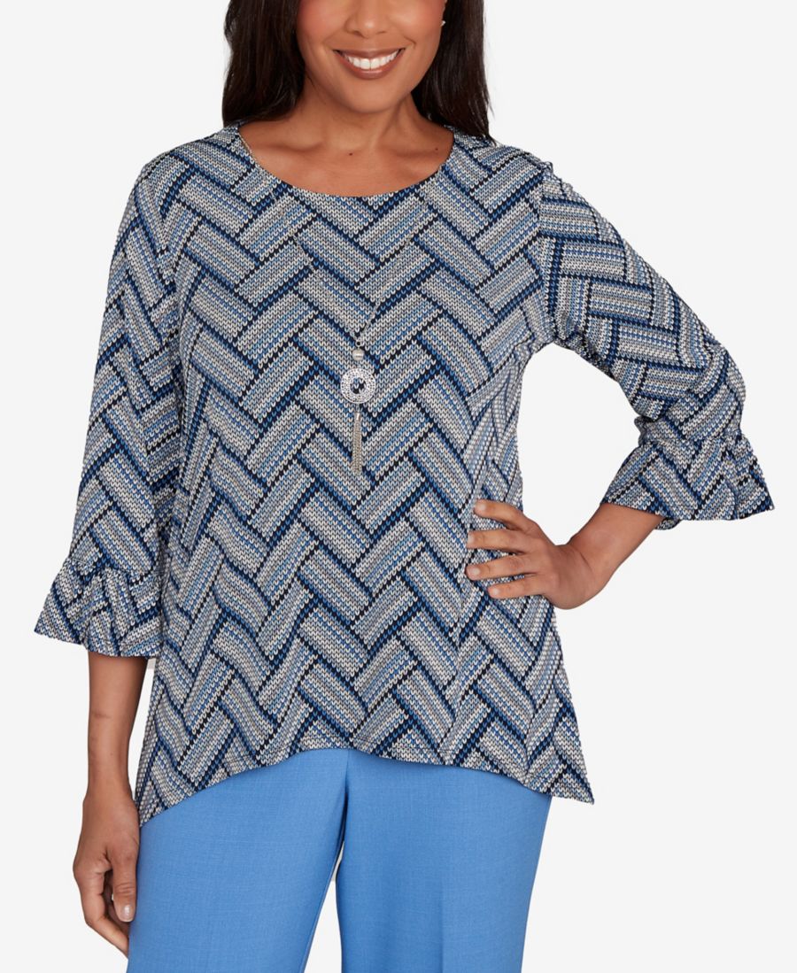 Женская трикотажная блузка с текстурой шеврон и ожерельем Alfred Dunner, Blue Multi
Женская трикотажная блузка с текстурой шеврон и ожерельем Alfred Dunner, Blue Multi