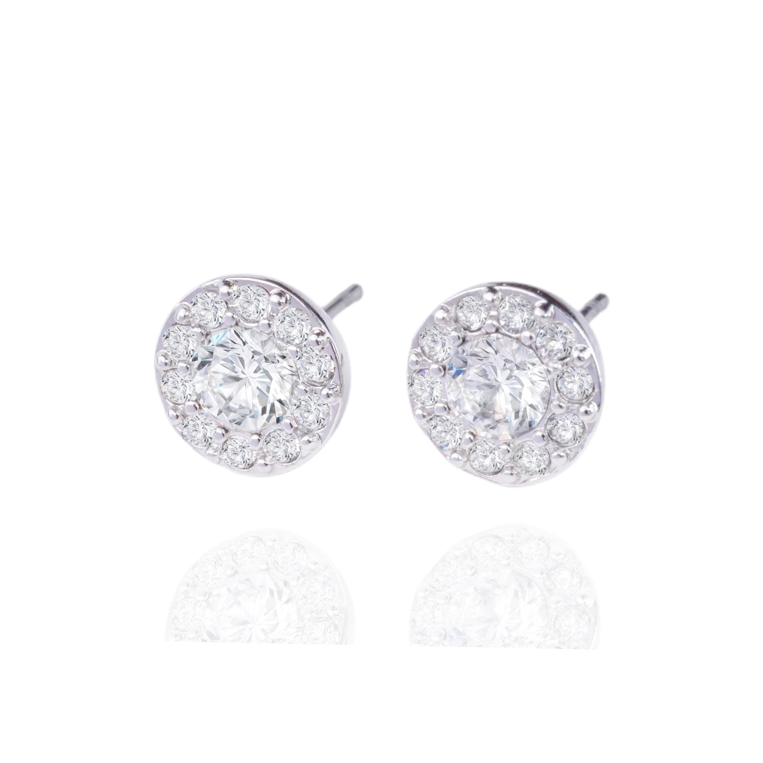 Givenchy Серебряные серьги с кристаллами Unisex Silver
Givenchy Серебряные серьги с кристаллами Unisex Silver