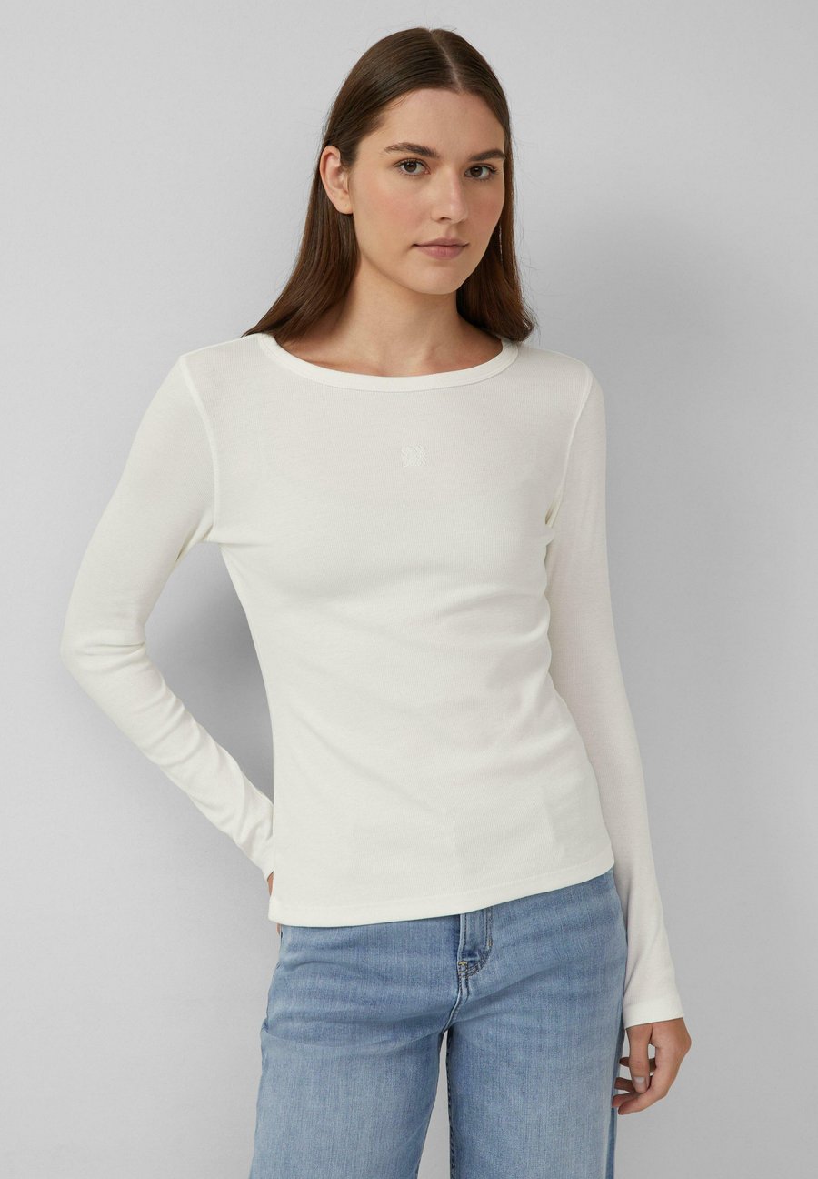 Топ s.Oliver Long sleeved top, Creme/Off-White
Топ s.Oliver Long sleeved top, Creme/Off-White