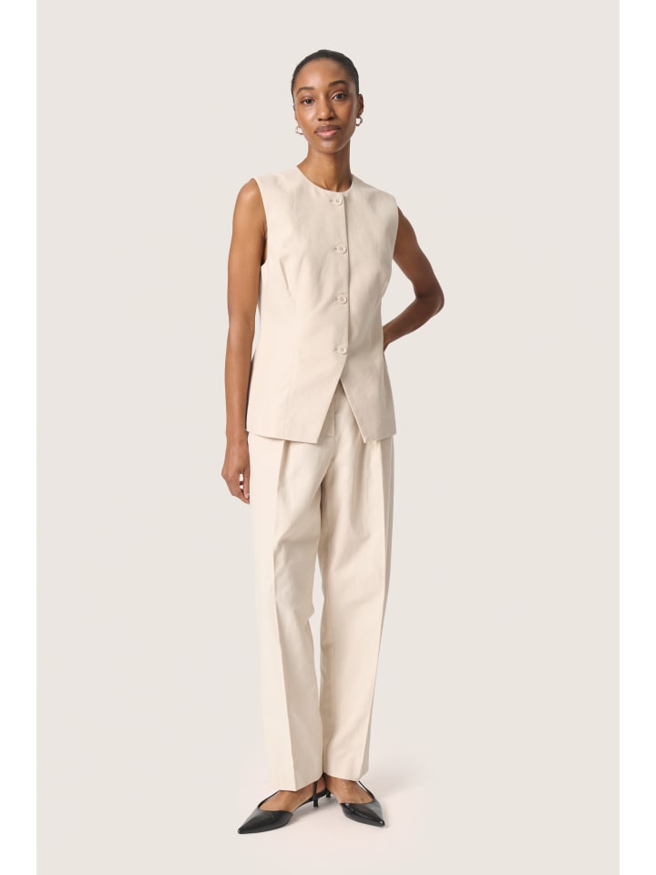 Жилет Soaked in Luxury
Жилет Soaked in Luxury