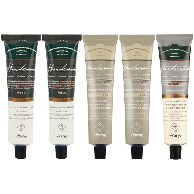 Крем для рук с альфа-гидроксикислотами, эфирными маслами и ароматическими смесями, 75 г*3 AARYE
Крем для рук с альфа-гидроксикислотами, эфирными маслами и ароматическими смесями, 75 г*3 AARYE