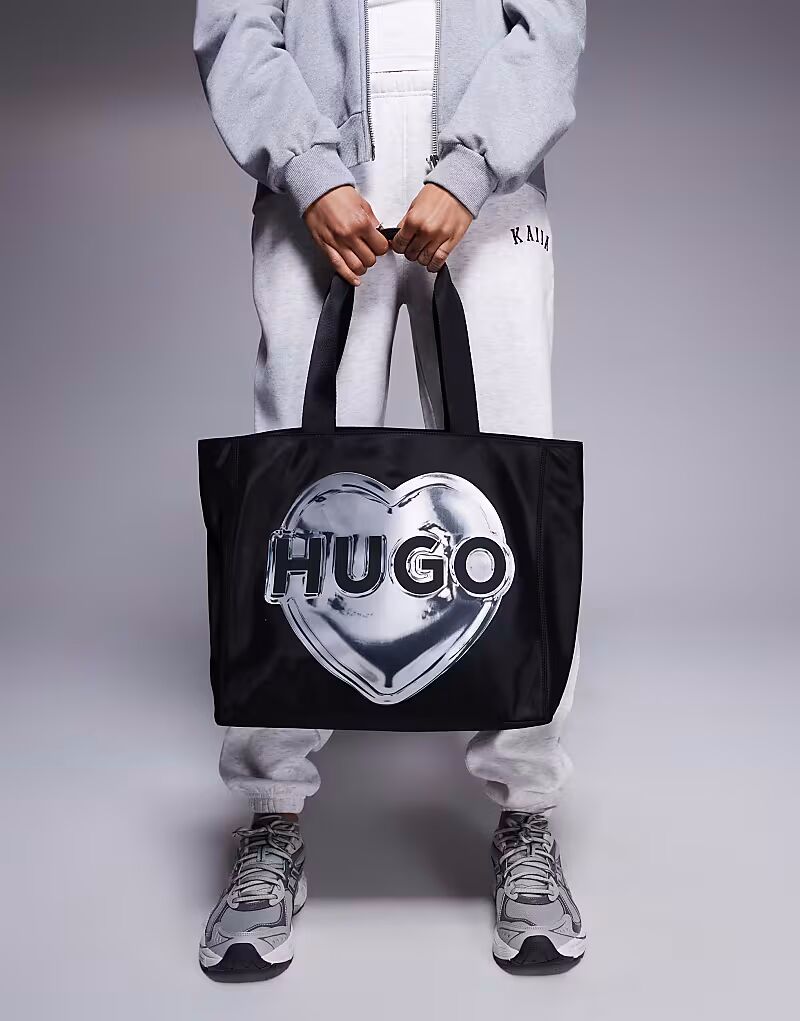 HUGO Red - Becky - Большая сумка-тоут черного цвета с принтом в виде сердца
HUGO Red - Becky - Большая сумка-тоут черного цвета с принтом в виде сердца