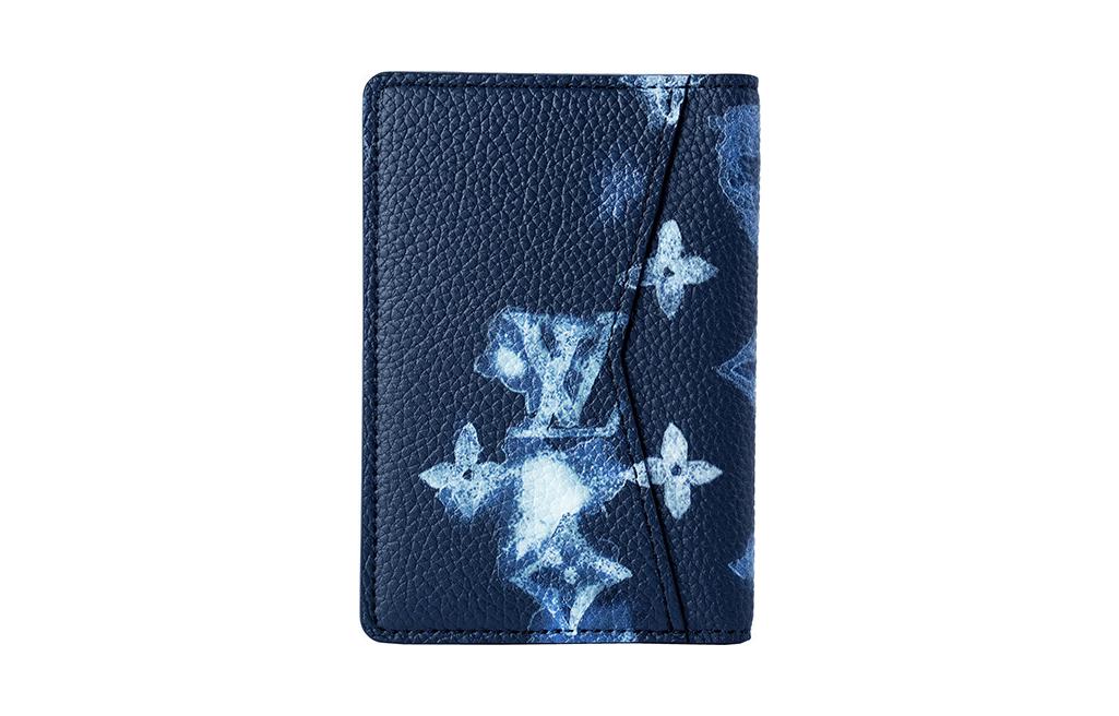 Органайзер на молнии с принтом акварель LOUIS VUITTON
Органайзер на молнии с принтом акварель LOUIS VUITTON