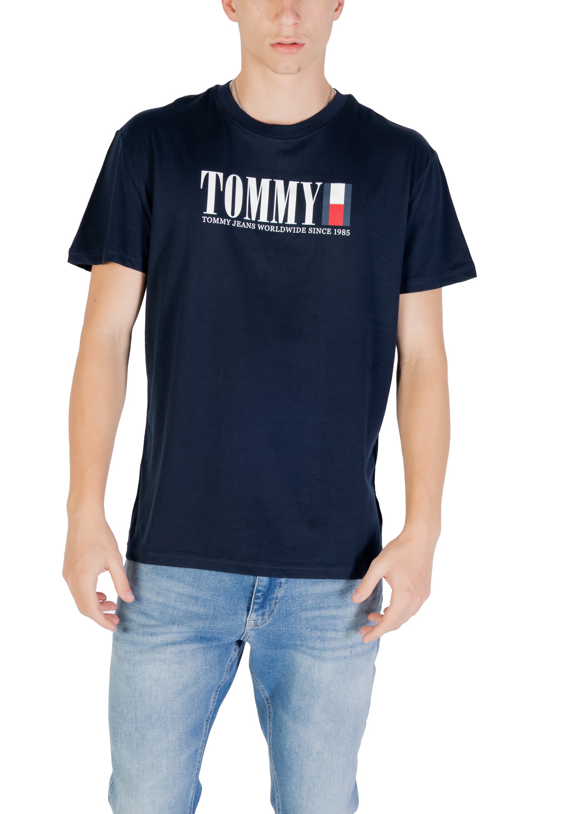 Футболка Tommy Jeans, blue
Футболка Tommy Jeans, blue