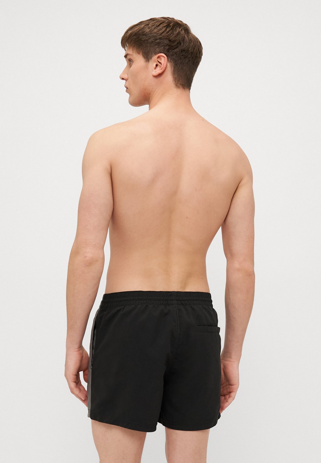 Шорты для плавания RETRO O'Neill, черный
Шорты для плавания RETRO O'Neill, черный