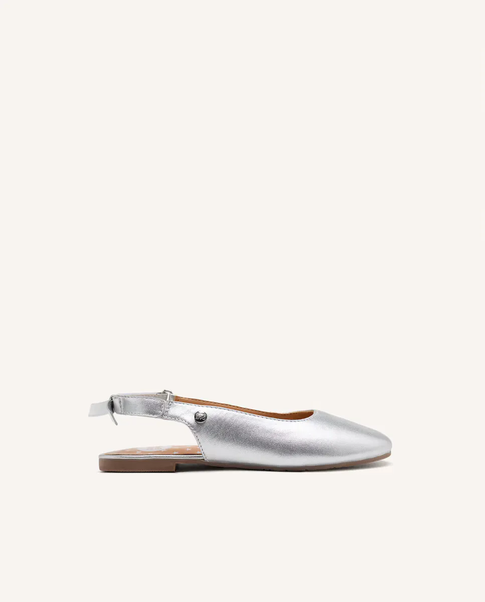 Балетки для девочек Gioseppo, серебряный 
Балетки для девочек Gioseppo, серебряный