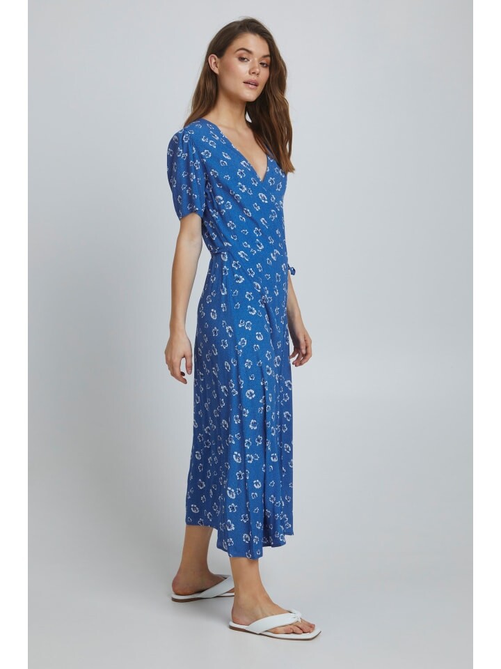 Короткое платье b.young Druckkleid BYIATHENS LONG DRESS -20811564 Druckkleid mit Bindeband, синий
Короткое платье b.young Druckkleid BYIATHENS LONG DRESS -20811564 Druckkleid mit Bindeband, синий