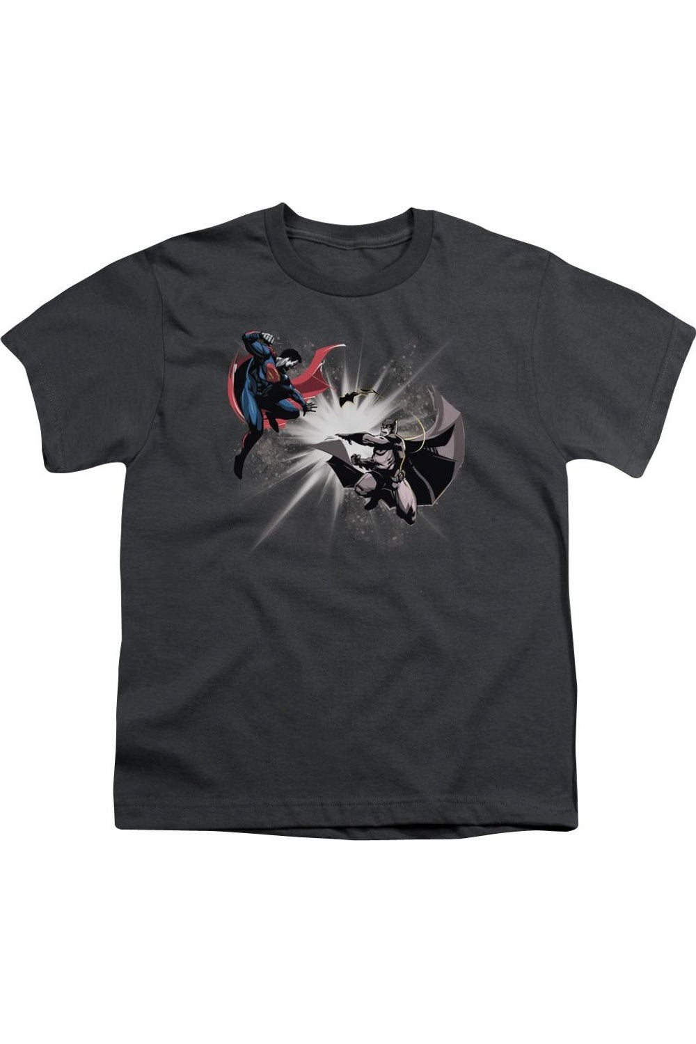 Футболка с принтом "Бэтмен против Супермена" для детей Gildan, Charcoal 
Футболка с принтом "Бэтмен против Супермена" для детей Gildan, Charcoal