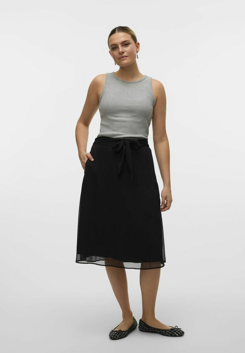 Юбка А-силуэта Vero Moda, черный
Юбка А-силуэта Vero Moda, черный