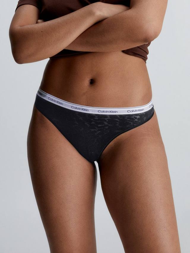 Леопардовое кружевное стринги с высокой посадкой Calvin Klein, Black
Леопардовое кружевное стринги с высокой посадкой Calvin Klein, Black