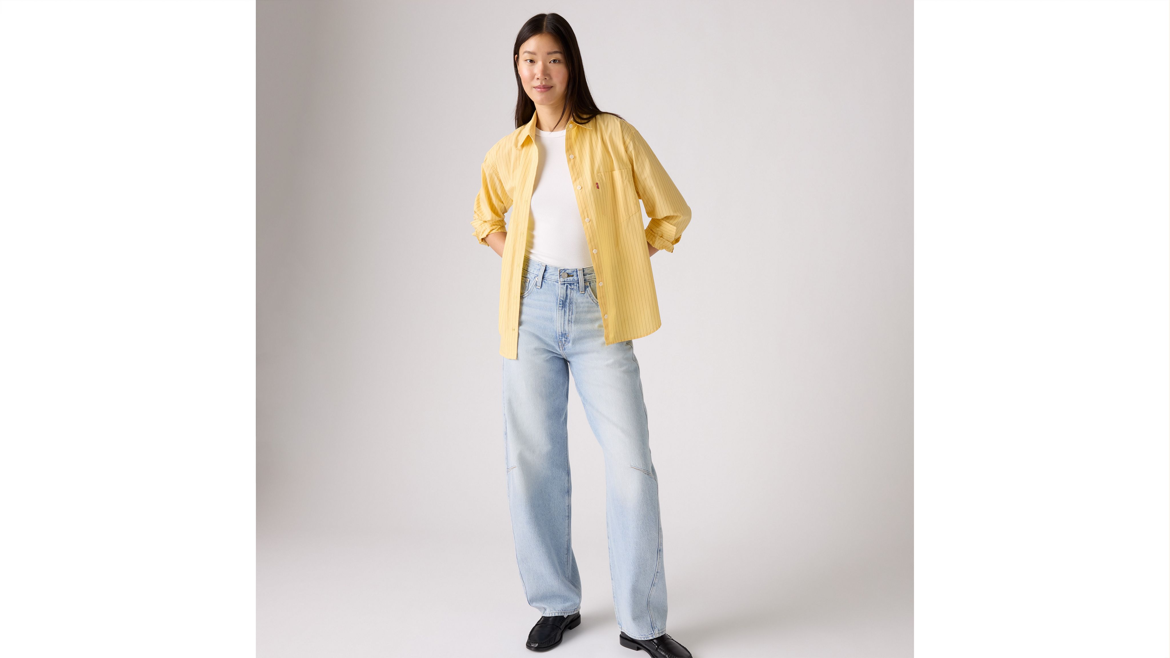 Женские джинсы Cinch Barrel Levi's, Abraided Art - Light Wash
Женские джинсы Cinch Barrel Levi's, Abraided Art - Light Wash