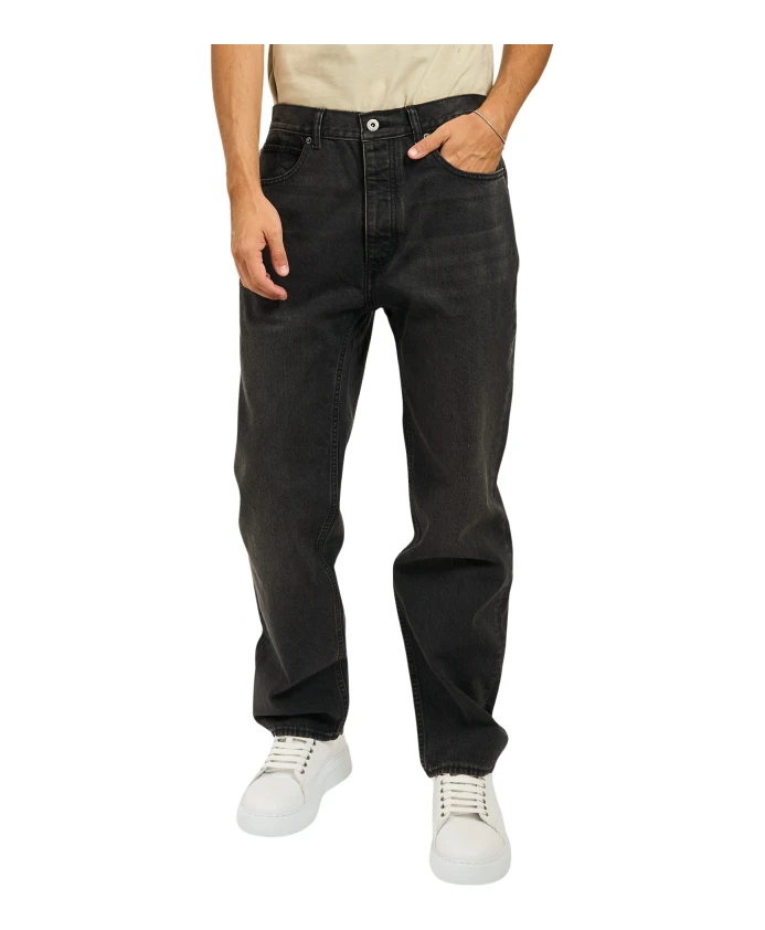 Натуральные джинсы из черного денима с эффектом потертости. Hugo, черный
Натуральные джинсы из черного денима с эффектом потертости. Hugo, черный