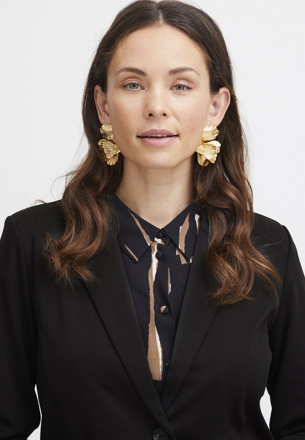 Блейзер BLA 1 Fransa, черный
Блейзер BLA 1 Fransa, черный