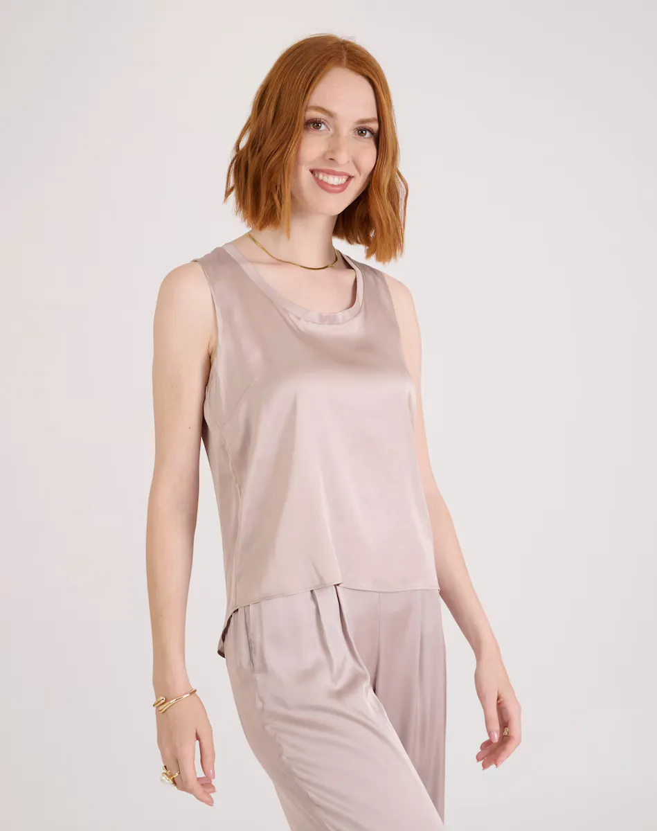 Женская блуза без рукавов с прямым кроем Naf Naf, бежевый
Женская блуза без рукавов с прямым кроем Naf Naf, бежевый