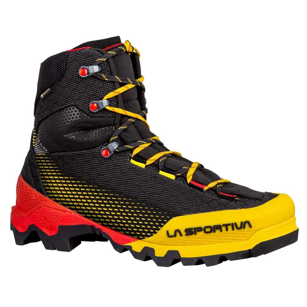 Треккинговые ботинки La Sportiva Aequilibrium St Goretex, черный/желтый/красный
Треккинговые ботинки La Sportiva Aequilibrium St Goretex, черный/желтый/красный