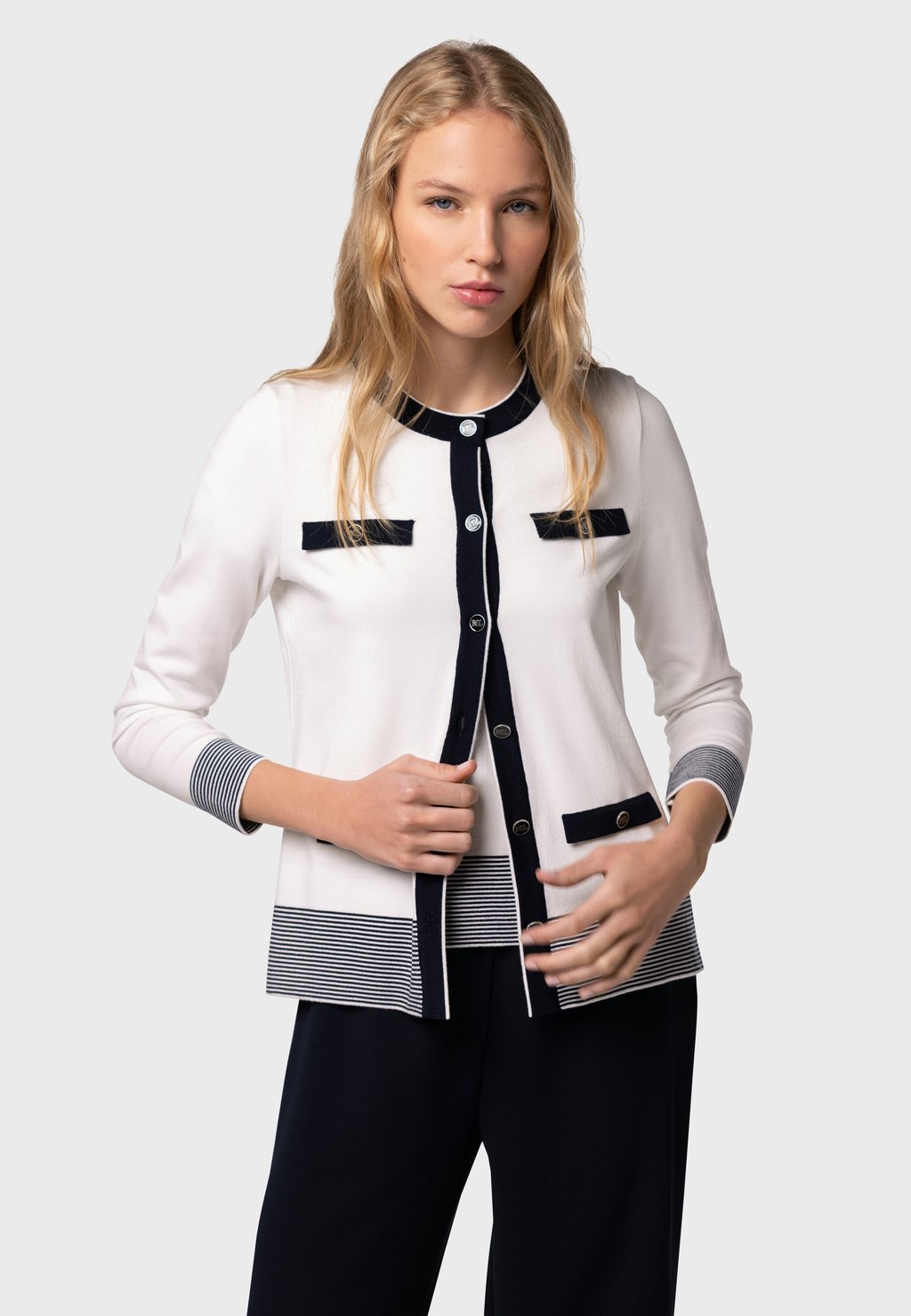 Кардиган NAULOVER, молочный
Кардиган NAULOVER, молочный