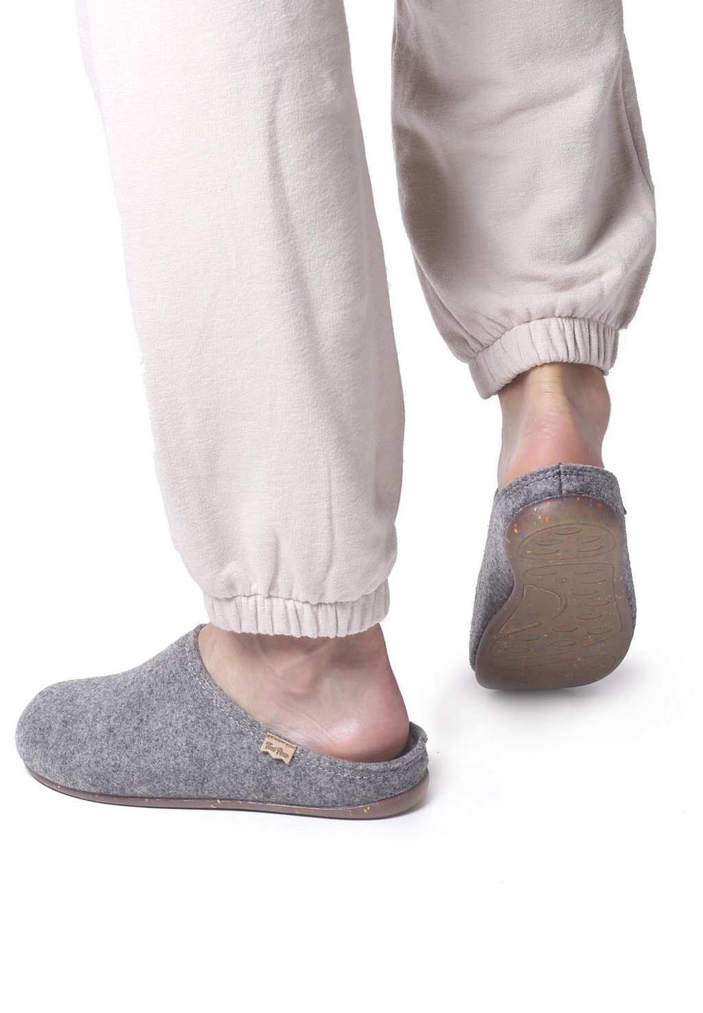 Тапочки NEO FR Toni Pons, цвет gris
Тапочки NEO FR Toni Pons, цвет gris
