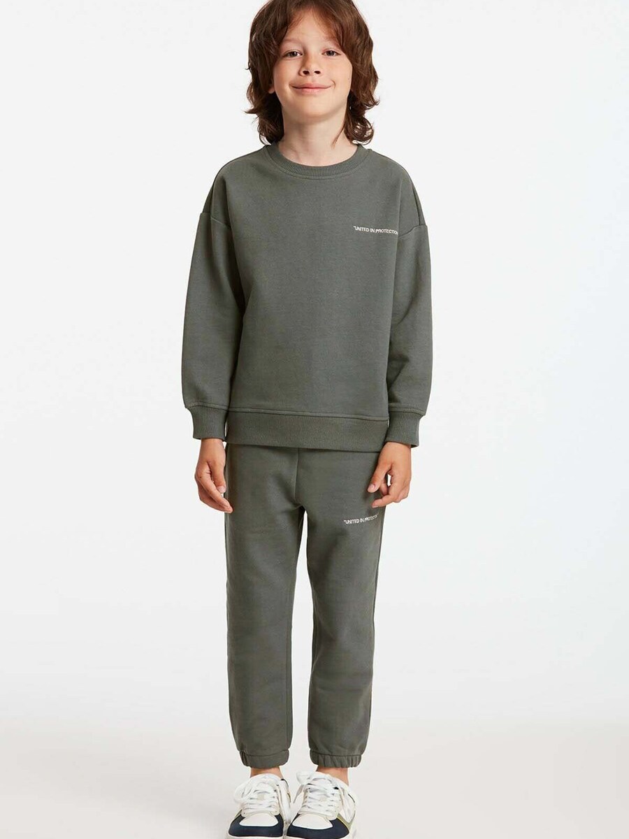 Спортивный костюм Grimelange, темно-серый
Спортивный костюм Grimelange, темно-серый