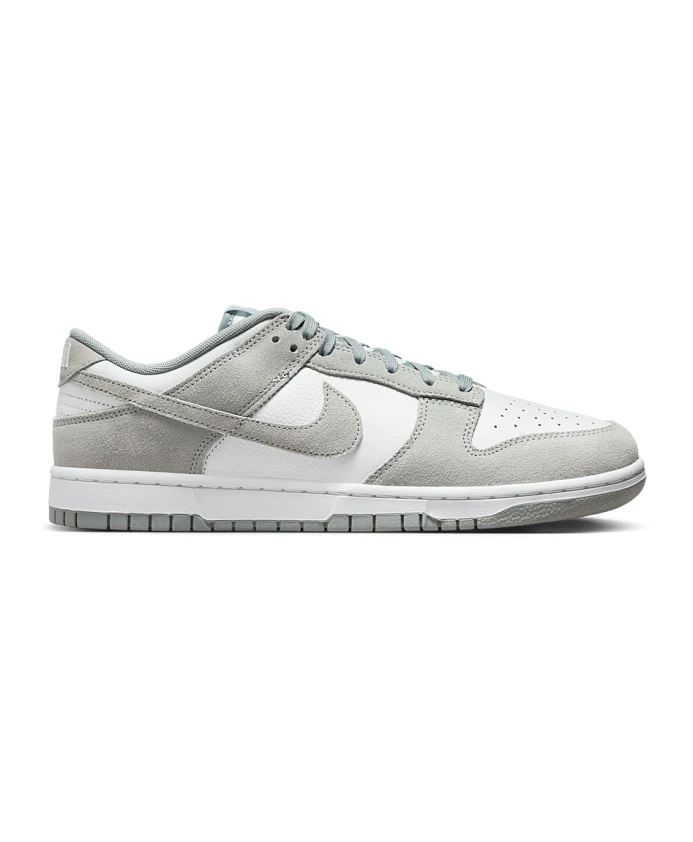 Кроссовки White lighter Pumice Low SE Nike, серый
Кроссовки White lighter Pumice Low SE Nike, серый