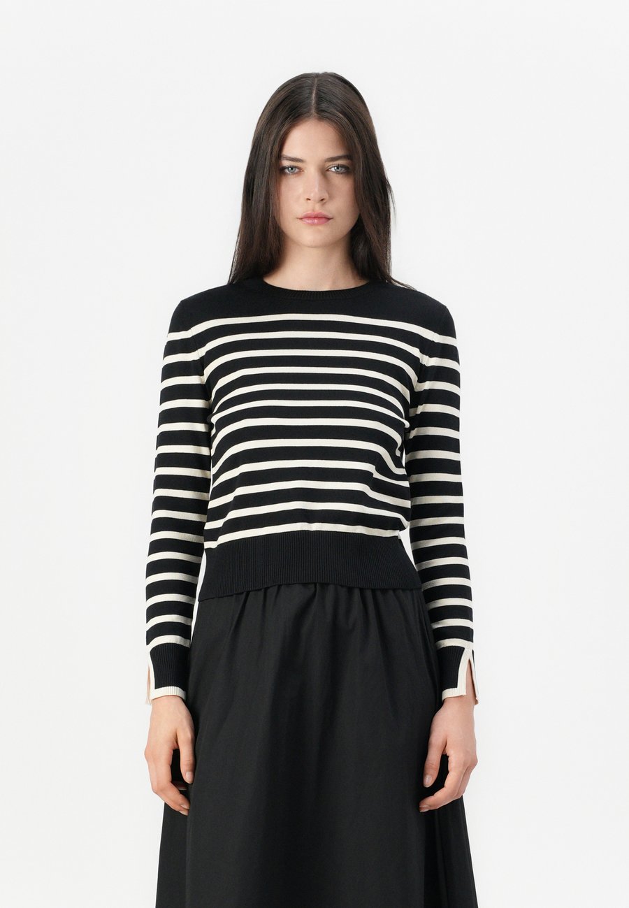 Джемпер ONLY ONKALANA O NECK, Black/White/Black
Джемпер ONLY ONKALANA O NECK, Black/White/Black