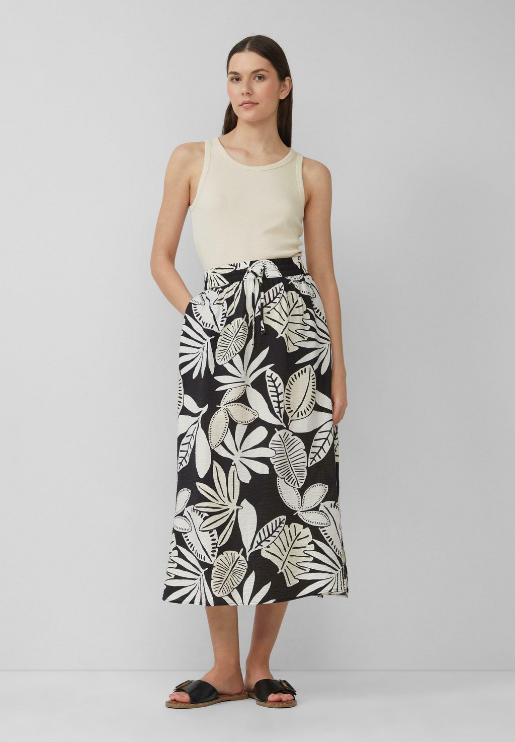 Юбка А-силуэта s.Oliver, черный
Юбка А-силуэта s.Oliver, черный