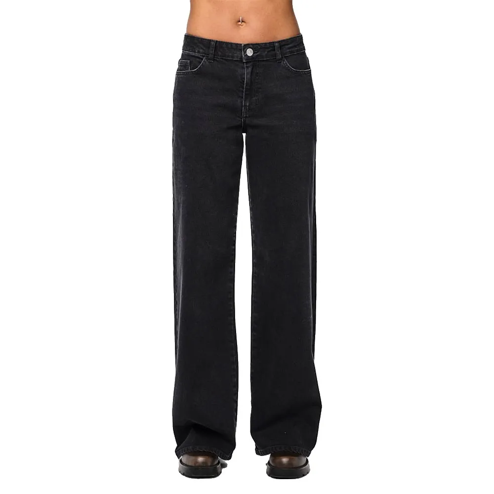 Джинсы Pieces Selma Wide Leg low waist, черный
Джинсы Pieces Selma Wide Leg low waist, черный