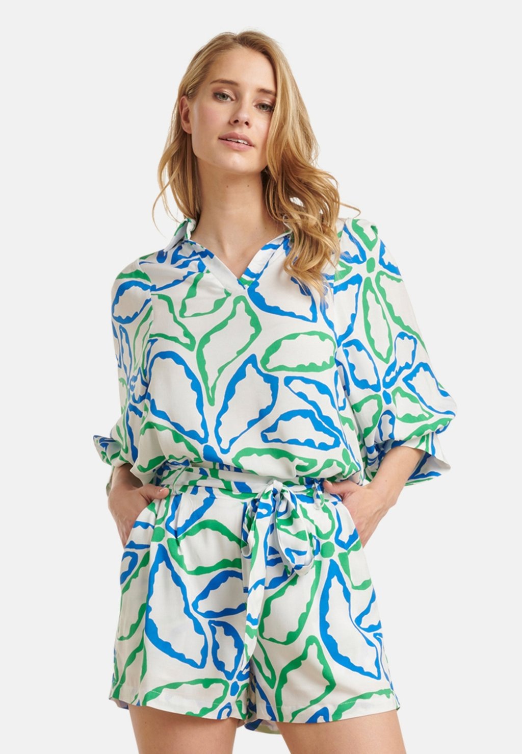 Блуза Smashed Lemon, темно-синий
Блуза Smashed Lemon, темно-синий