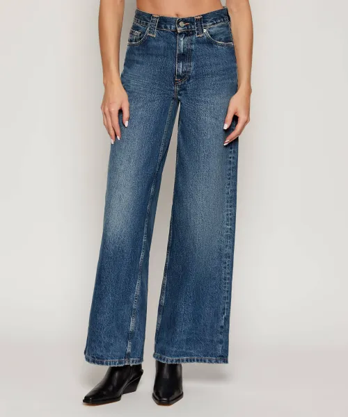 Джинсы Крис 70-х Relaxed fit Tommy Hilfiger, синий 
Джинсы Крис 70-х Relaxed fit Tommy Hilfiger, синий