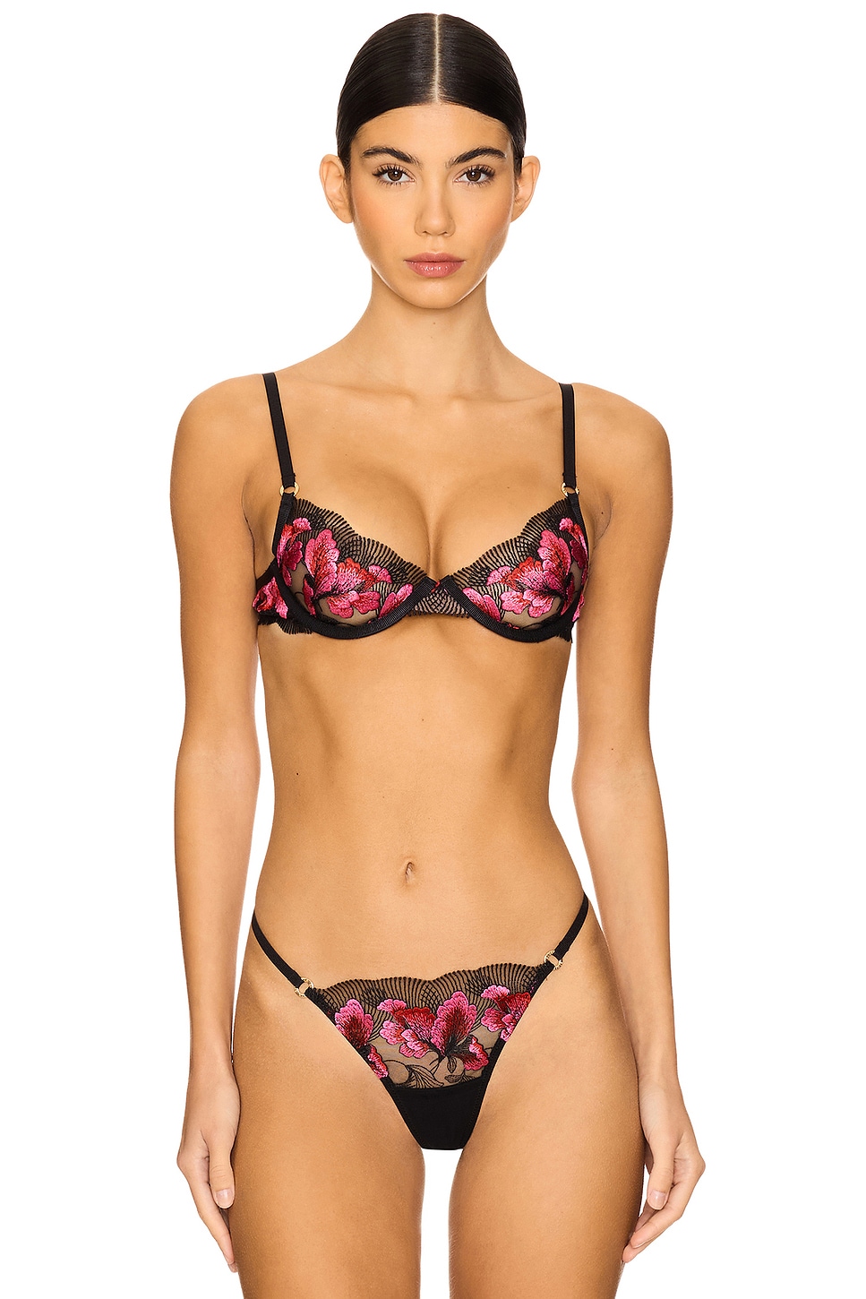 Бюстгальтер вивьен Bluebella, черный
Бюстгальтер вивьен Bluebella, черный