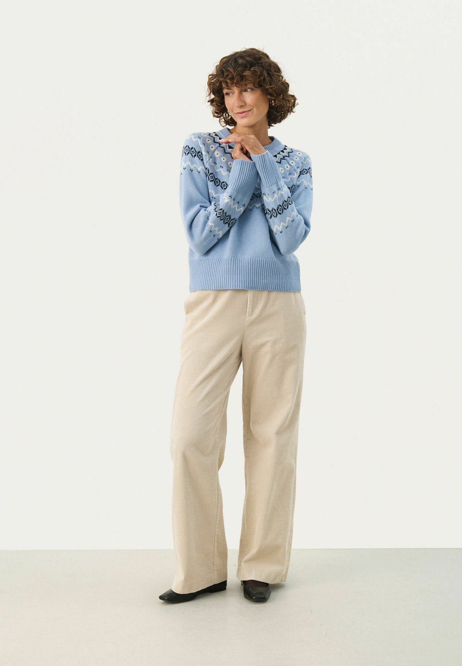 Джемпер Part Two Jumper, Soft Chambray Jacquard/Light Blue
Джемпер Part Two Jumper, Soft Chambray Jacquard/Light Blue