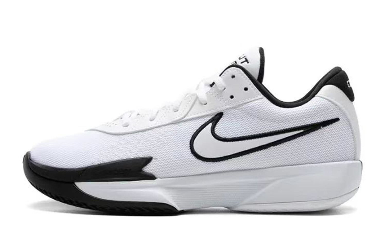 Баскетбольные кроссовки Air Zoom GT Cut Academy унисекс с низким верхом черного/белого цвета Nike
Баскетбольные кроссовки Air Zoom GT Cut Academy унисекс с низким верхом черного/белого цвета Nike