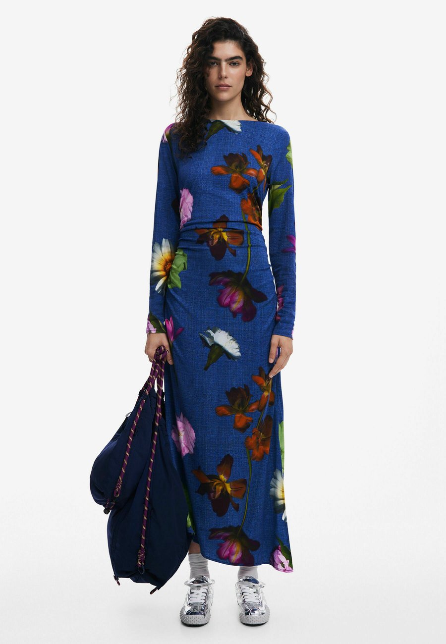 Платье Desigual Maxi dress, Blue
Платье Desigual Maxi dress, Blue