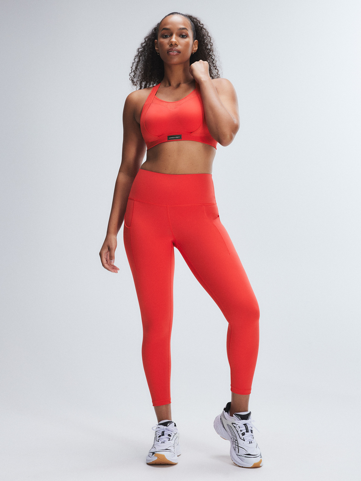 Леггинсы Savage X Fenty Running Hot 7/8 High-Waist Side Pocket, цвет Red Caliente
Леггинсы Savage X Fenty Running Hot 7/8 High-Waist Side Pocket, цвет Red Caliente