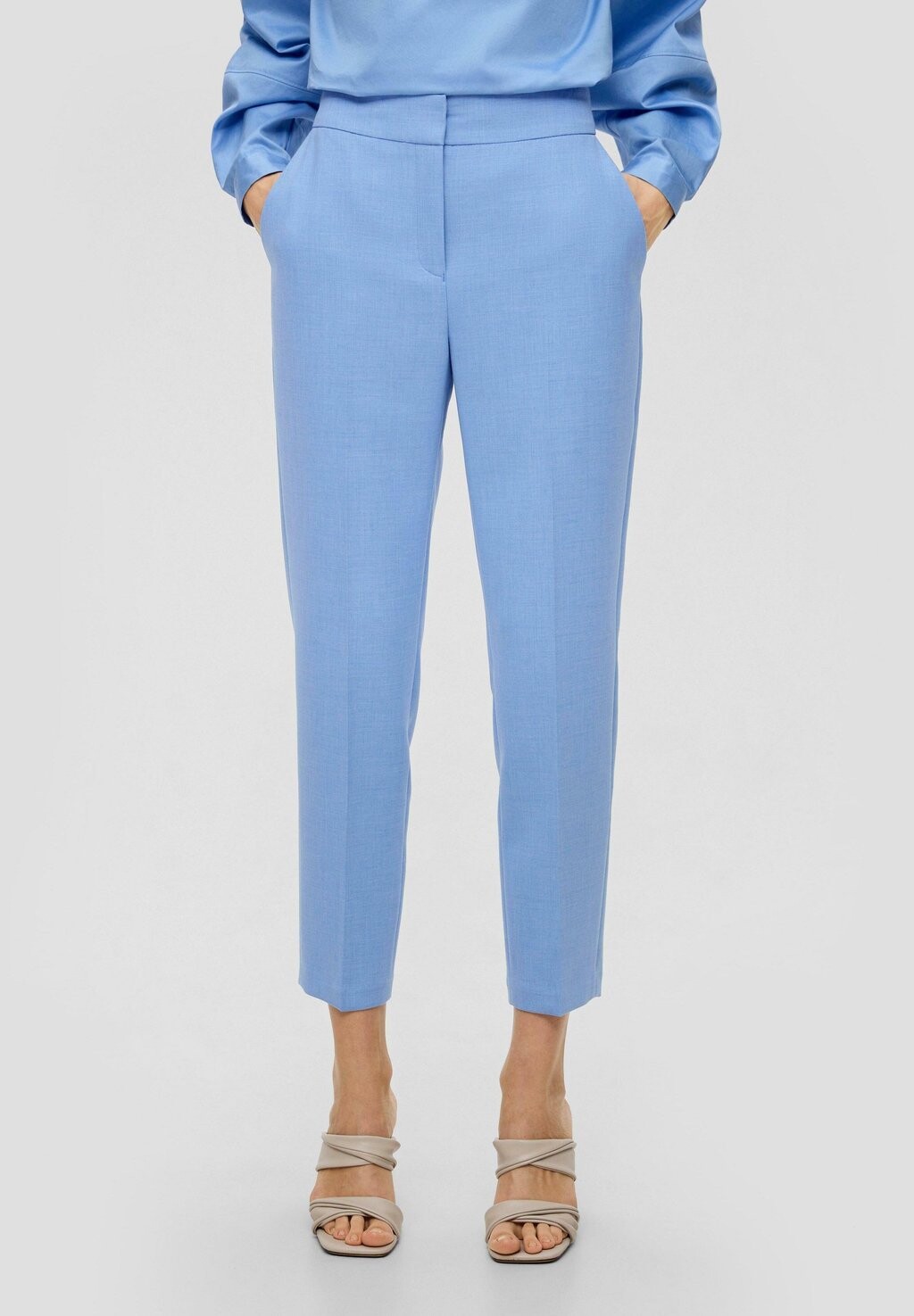 Чино BUSINESS IN ANKLE-LÄNGE s.Oliver BLACK LABEL, цвет himmelblau
Чино BUSINESS IN ANKLE-LÄNGE s.Oliver BLACK LABEL, цвет himmelblau